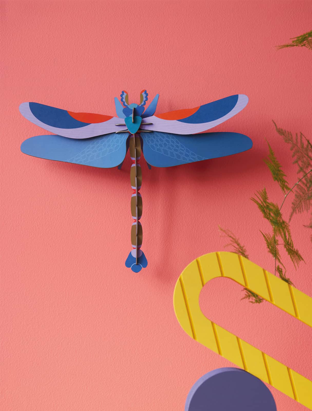 Giant dragonfly, blue